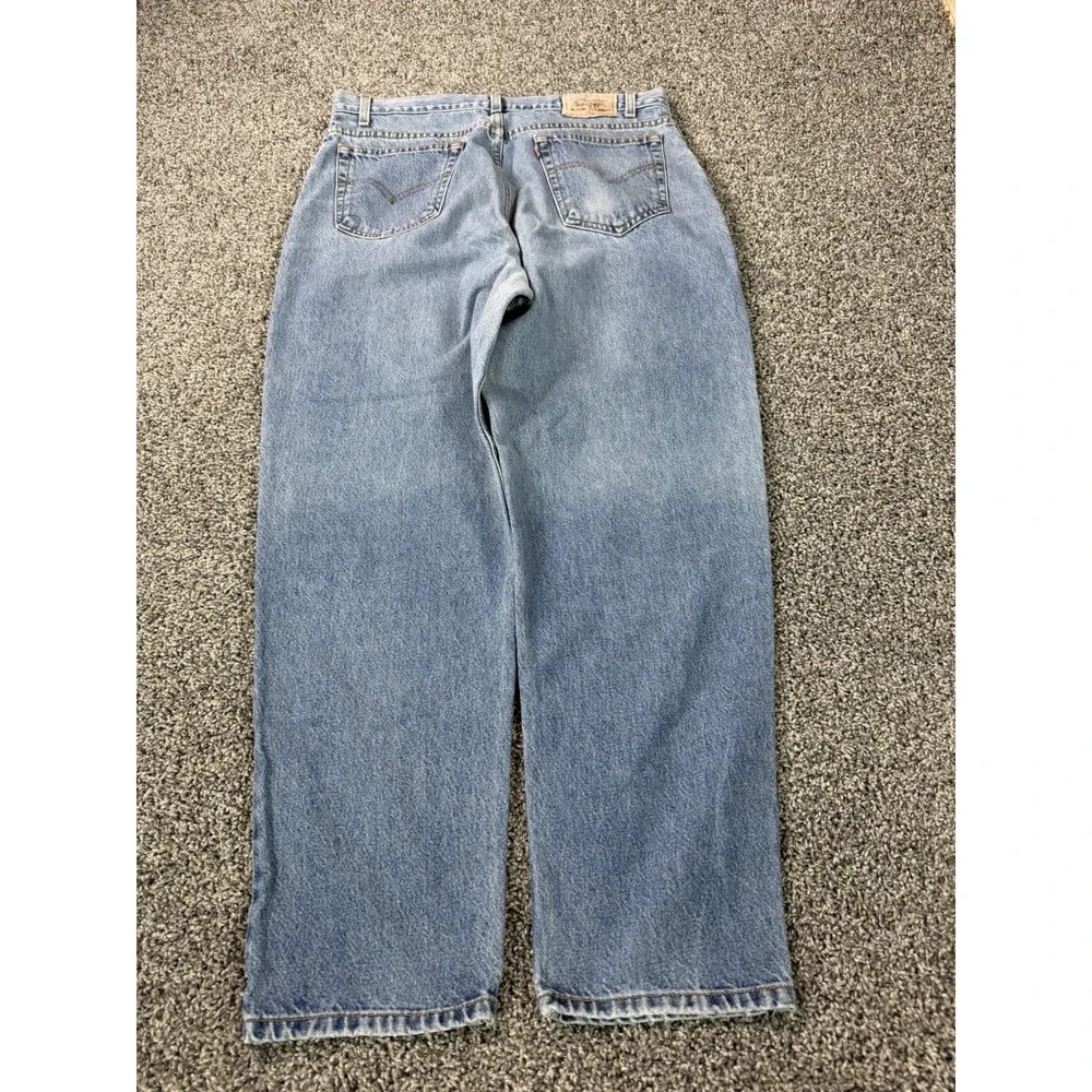 Vintage Y2K Levi's Loose Straight Jeans Men's Size 36x30 Blue